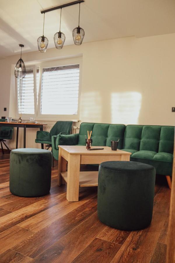 Iq Apartments Прешов Экстерьер фото