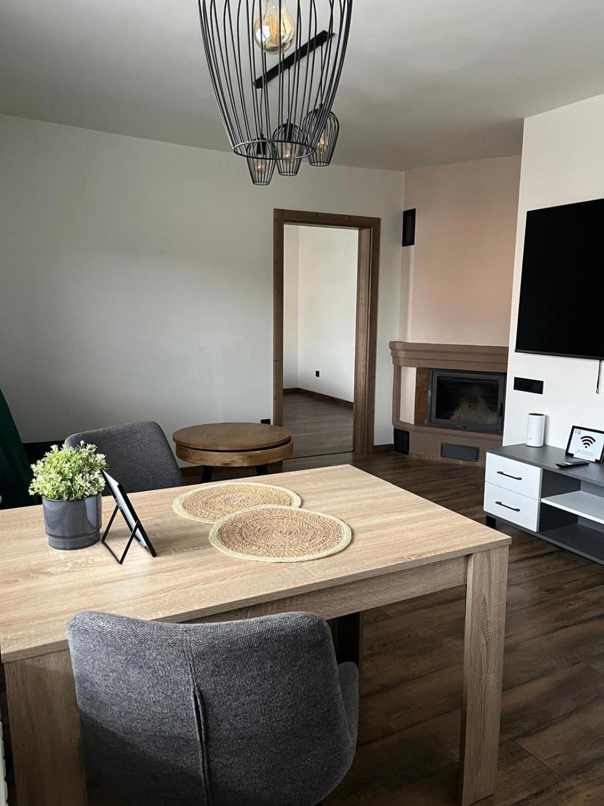 Iq Apartments Прешов Экстерьер фото