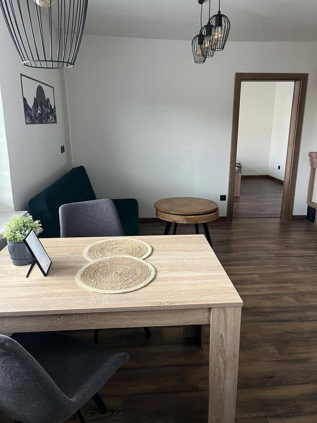 Iq Apartments Прешов Экстерьер фото